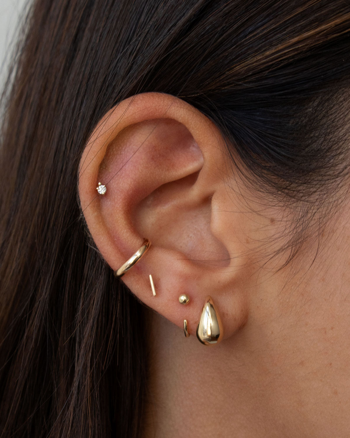 (Single) Ball Reverse Hoop