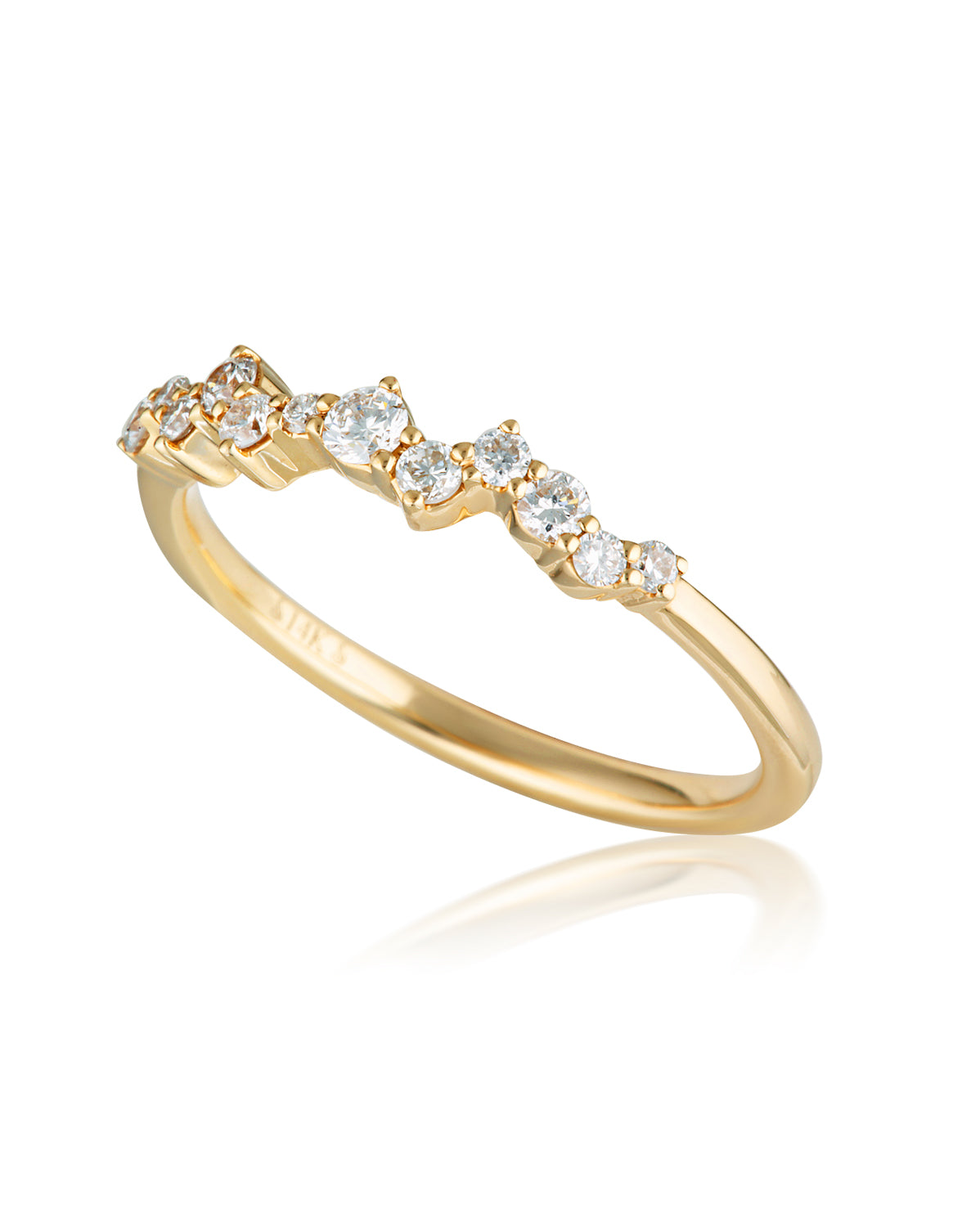 Diamond Scattered Ring